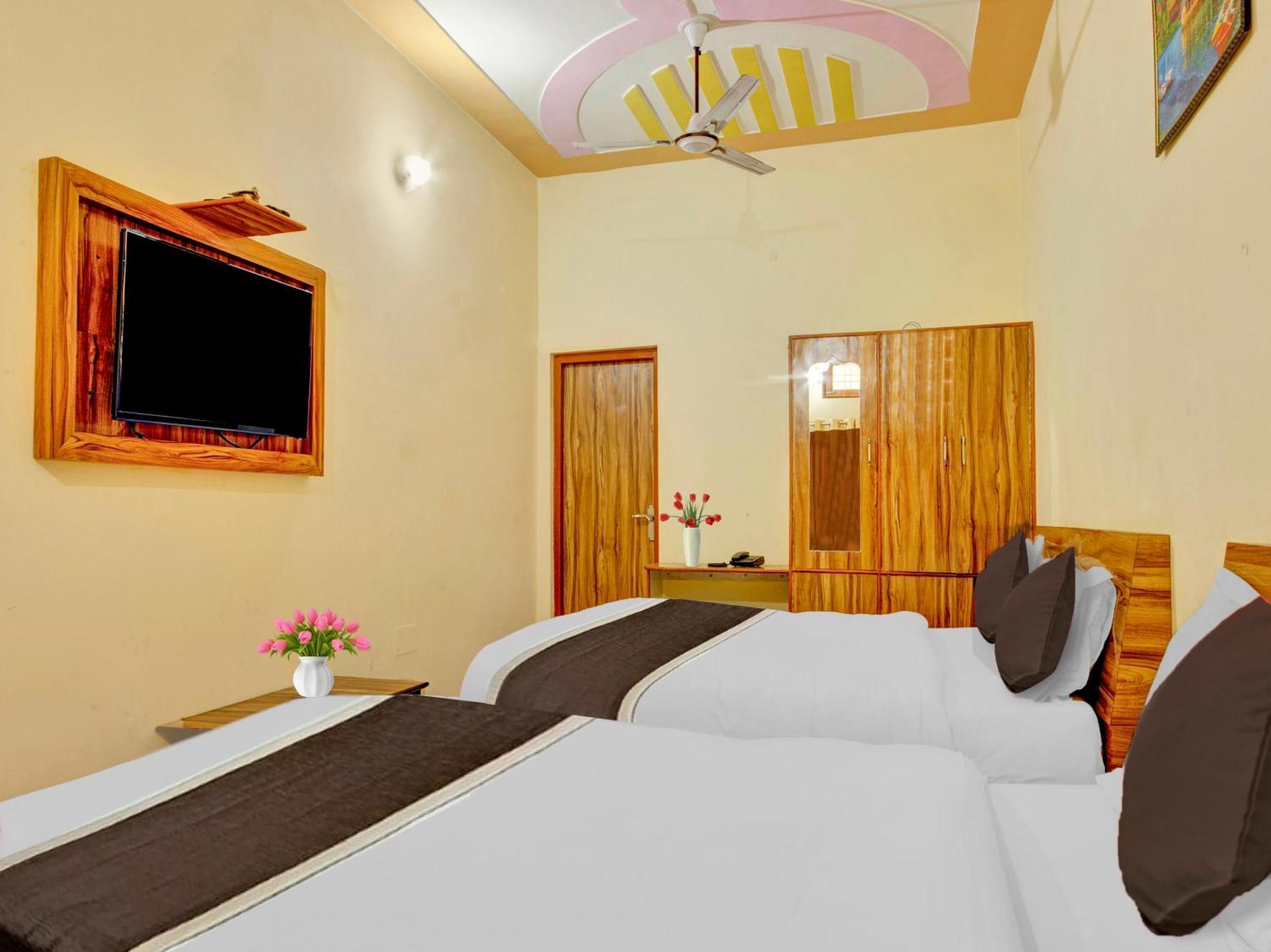 Hotel Kailasha Uttarkāshi Exteriér fotografie