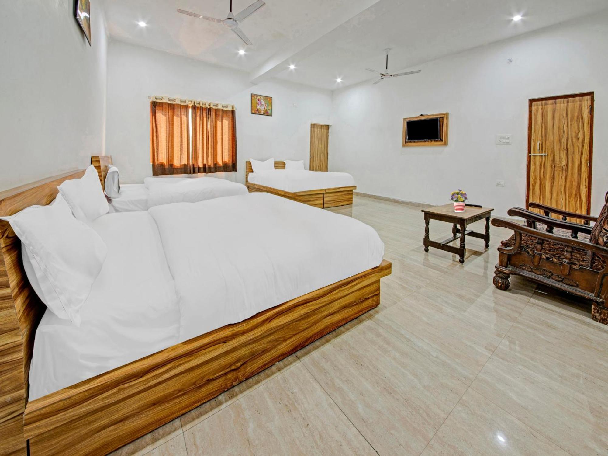 Hotel Kailasha Uttarkāshi Exteriér fotografie