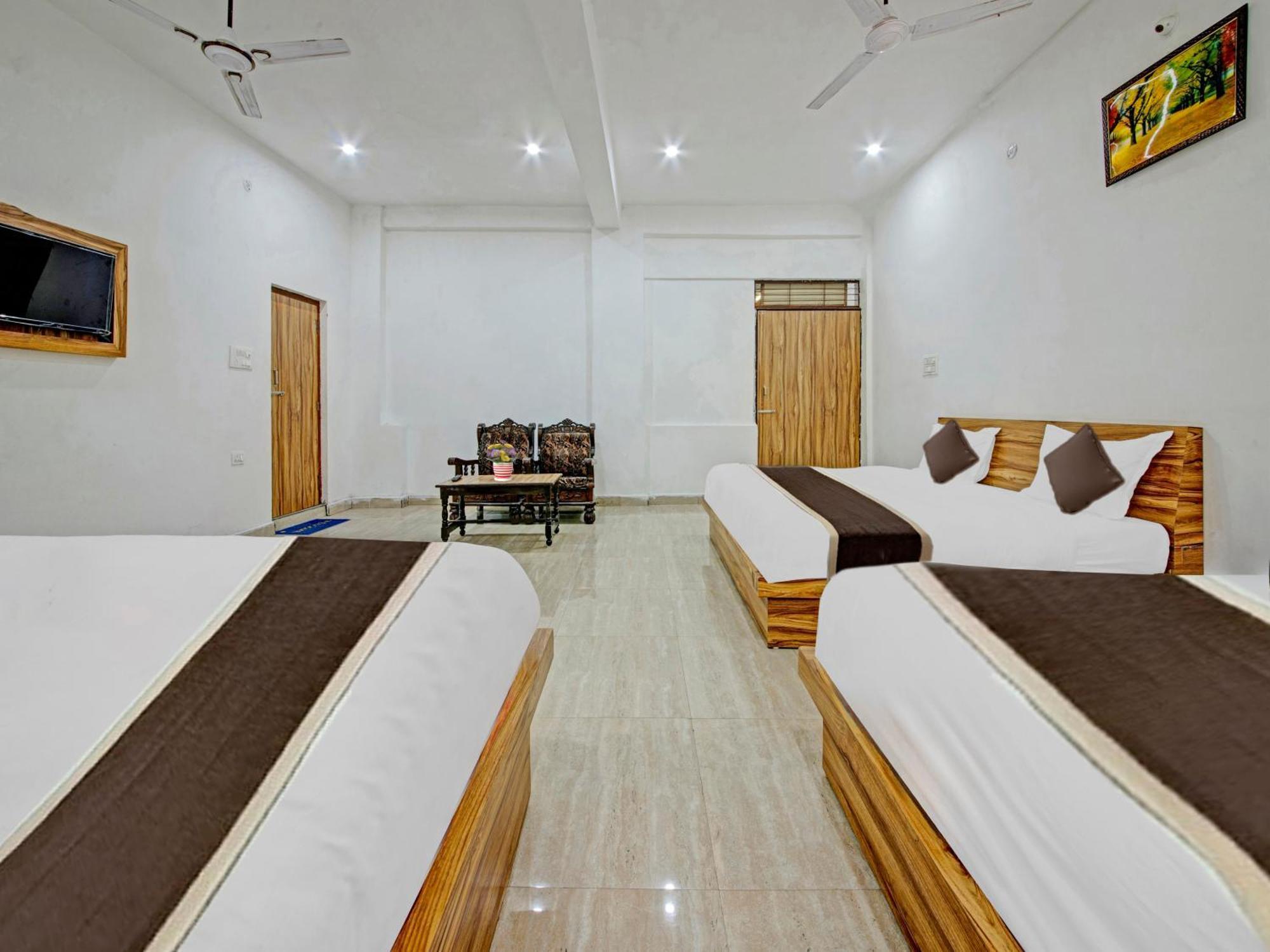 Hotel Kailasha Uttarkāshi Exteriér fotografie