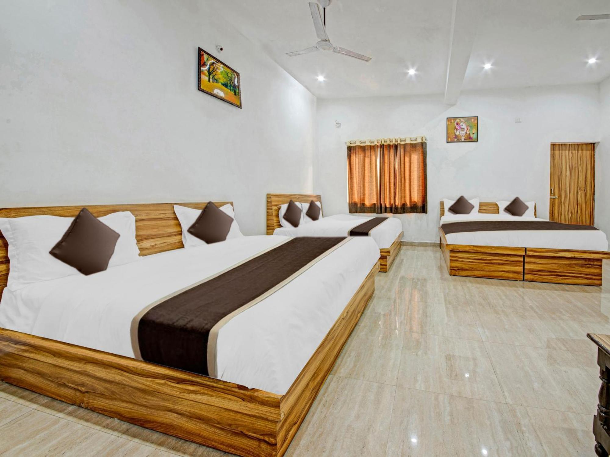 Hotel Kailasha Uttarkāshi Exteriér fotografie