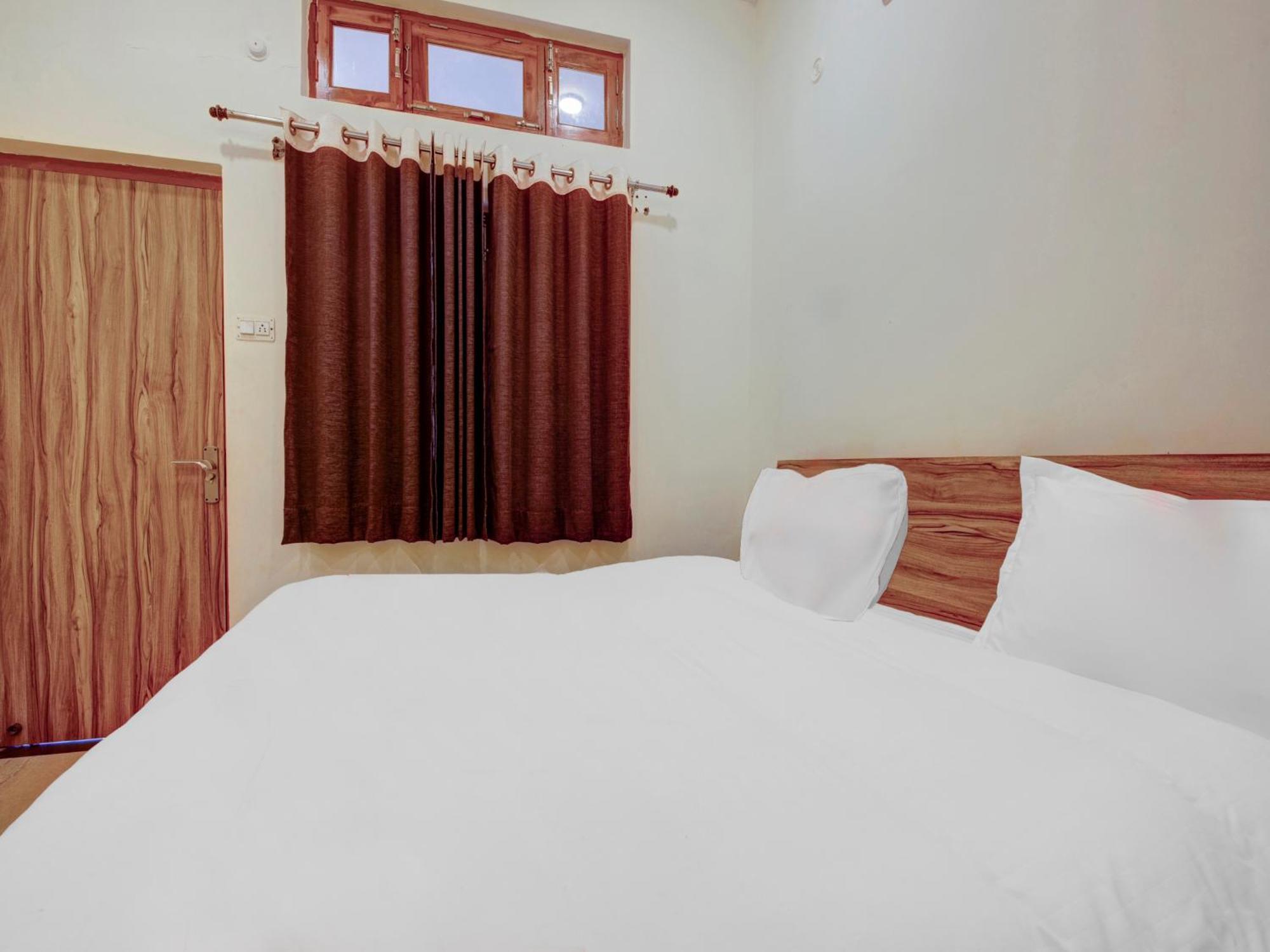 Hotel Kailasha Uttarkāshi Exteriér fotografie