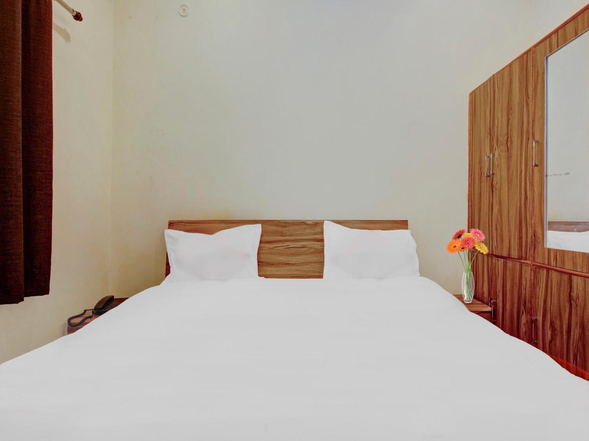 Hotel Kailasha Uttarkāshi Exteriér fotografie
