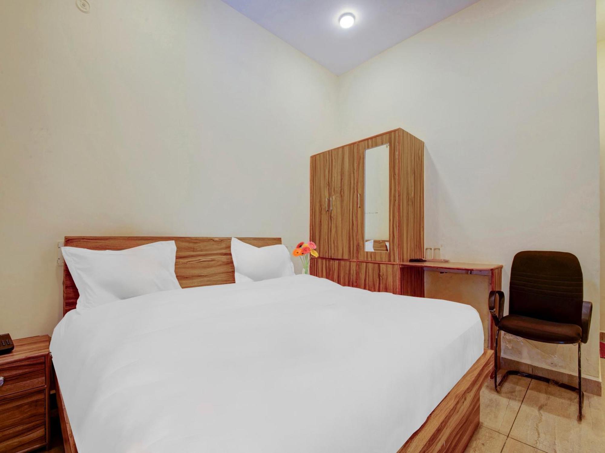 Hotel Kailasha Uttarkāshi Exteriér fotografie