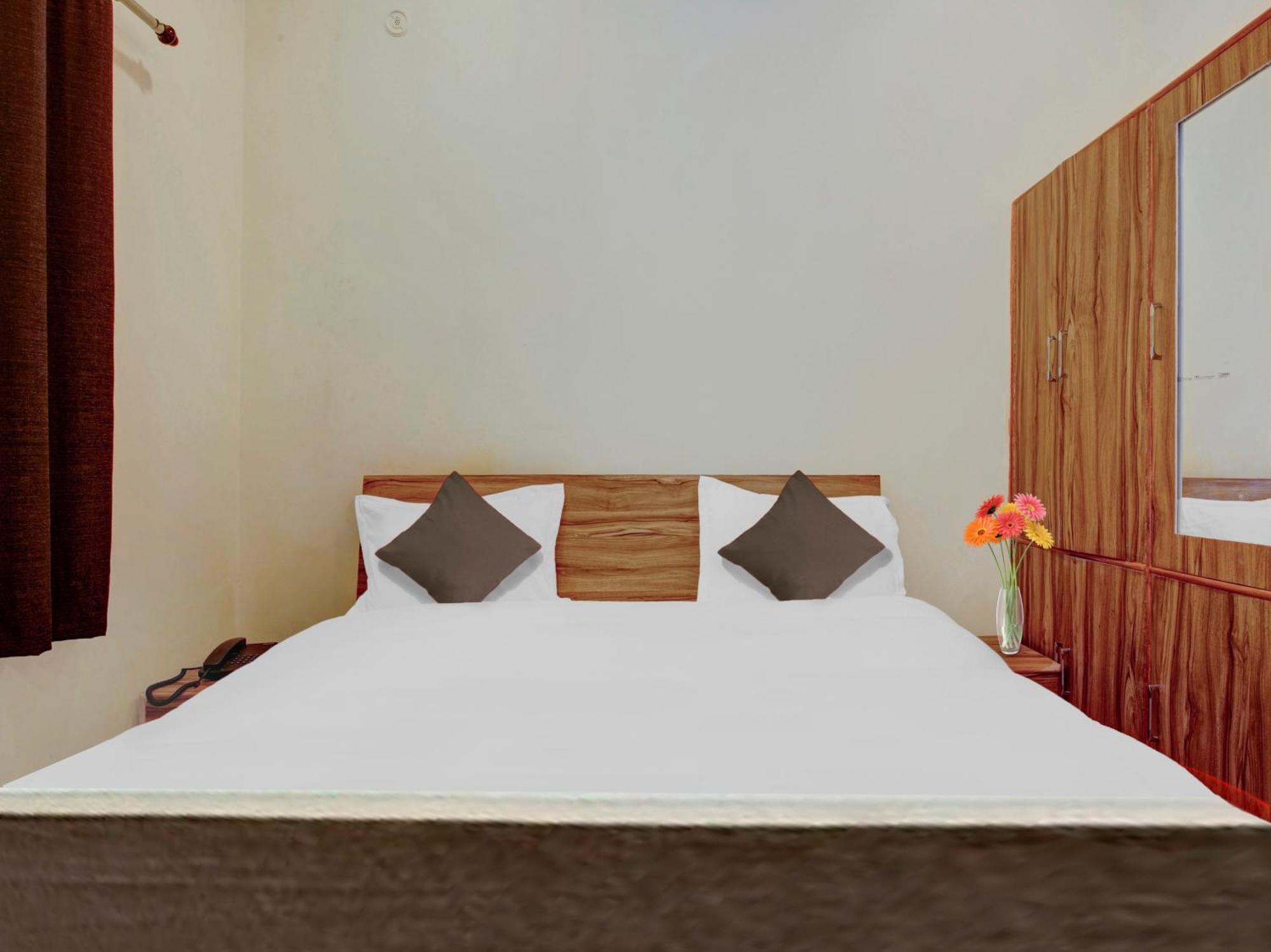 Hotel Kailasha Uttarkāshi Exteriér fotografie